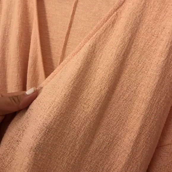 ✨Soft melon wrap top - Picture 3 of 4